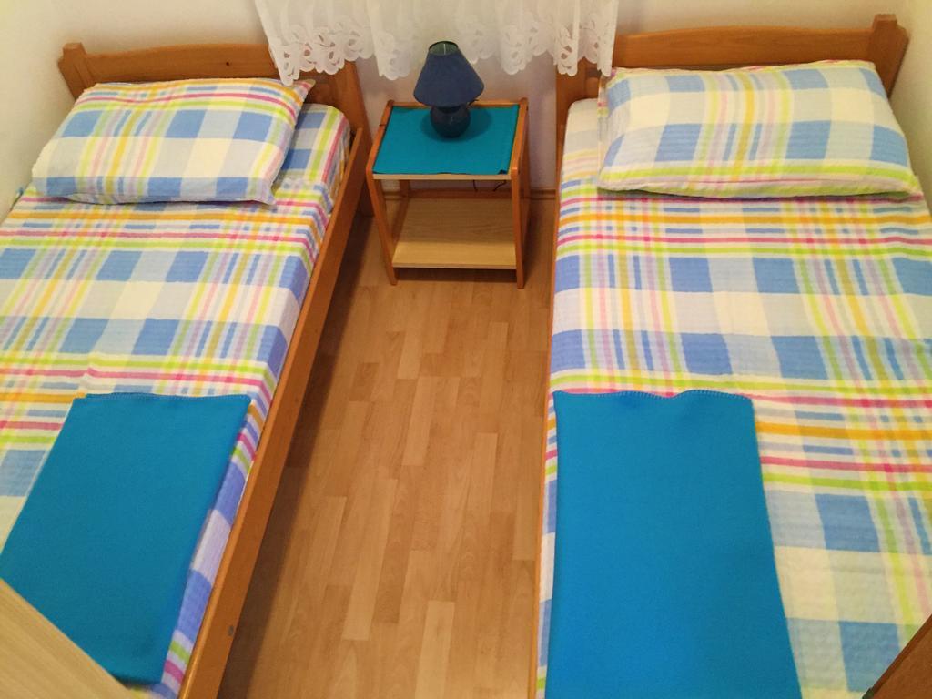 Apartments Pavic Бетина Екстериор снимка