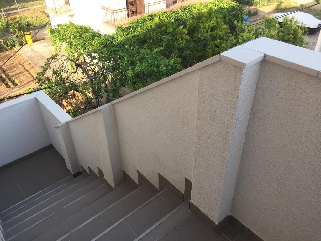 Apartments Pavic Бетина Екстериор снимка